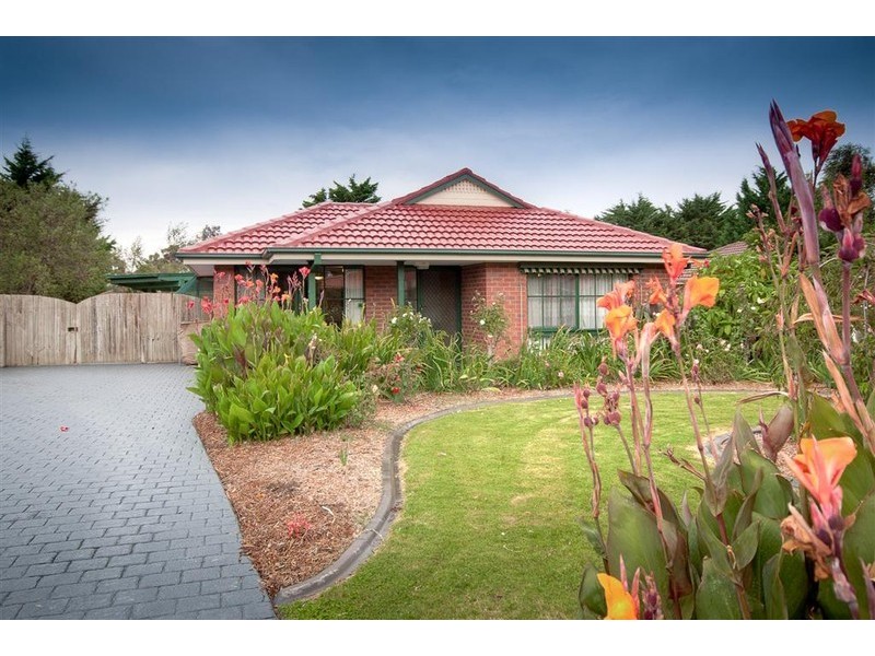 3 Carnarvon Court, Sunbury VIC 3429