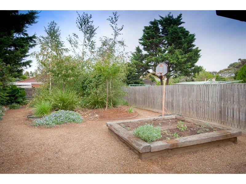 3 Carnarvon Court, Sunbury VIC 3429