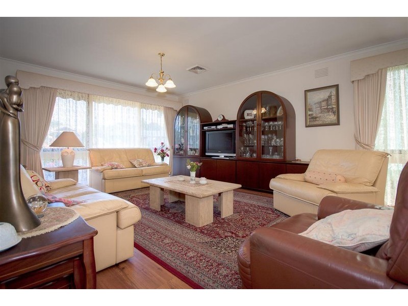 4 Penina Court, Sunbury VIC 3429