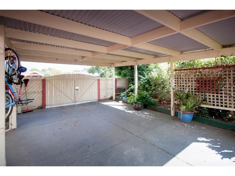 4 Penina Court, Sunbury VIC 3429