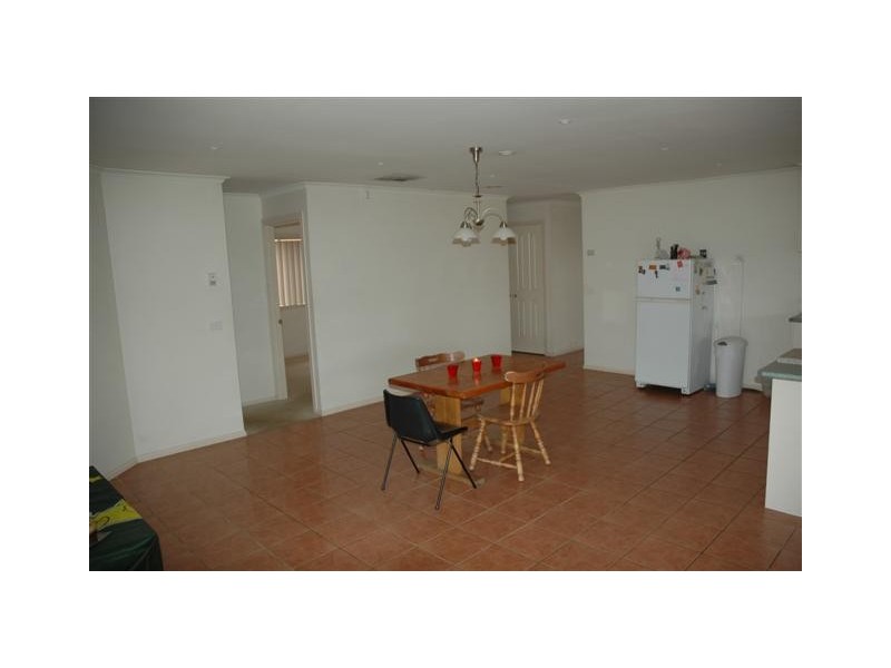 12 Chappell Court, Sunbury VIC 3429