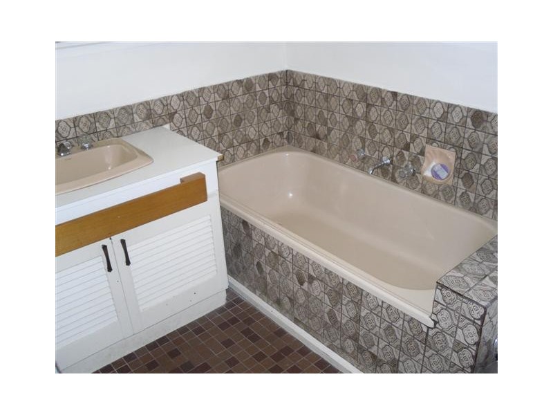 13 Plumpton Road, Diggers Rest VIC 3427