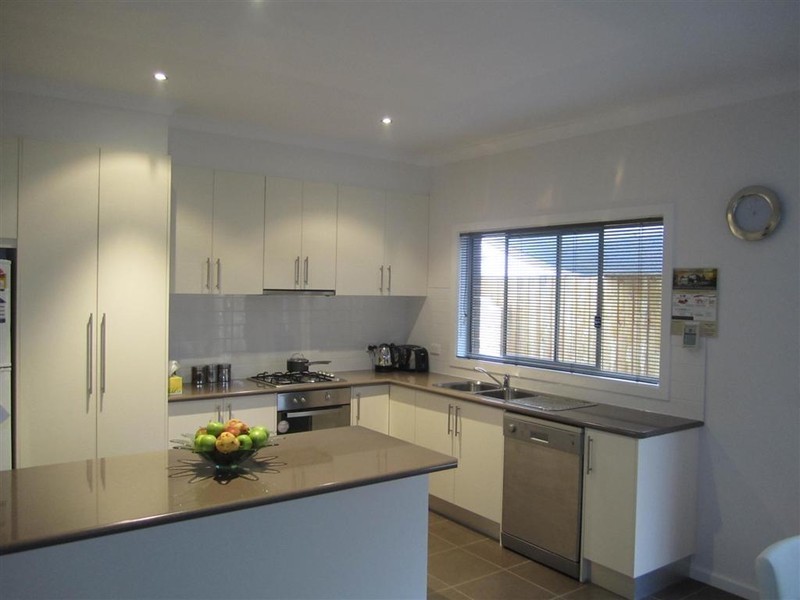 Unit 1, 16 Logan Court, Sunbury VIC 3429