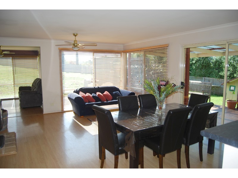 10 Drovers Retreat, Romsey VIC 3434