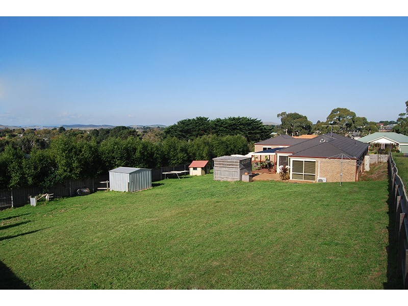 10 Drovers Retreat, Romsey VIC 3434
