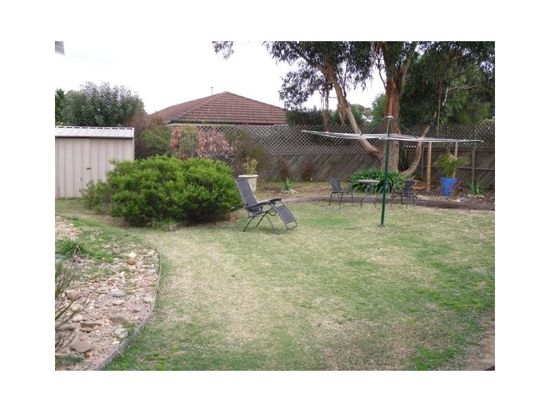 50  Muirfield Drive, Sunbury VIC 3429