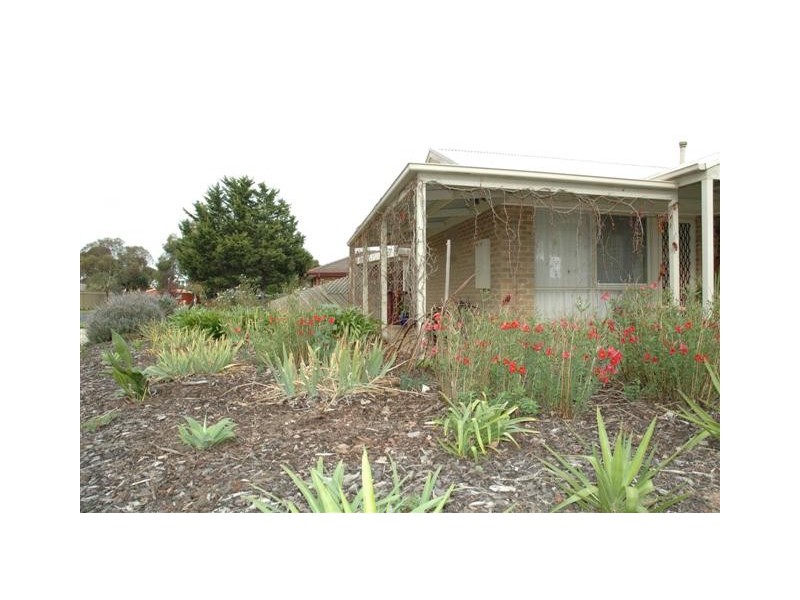 50  Muirfield Drive, Sunbury VIC 3429
