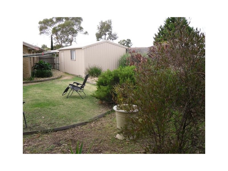 50  Muirfield Drive, Sunbury VIC 3429