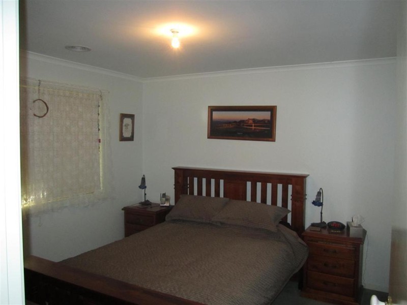 29 La Perouse Close, Sunbury VIC 3429