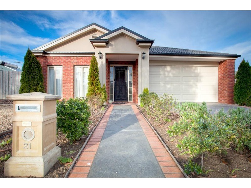 21 Liquidamber Way, Sunbury VIC 3429