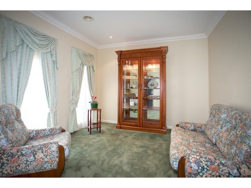 21 Liquidamber Way, Sunbury VIC 3429
