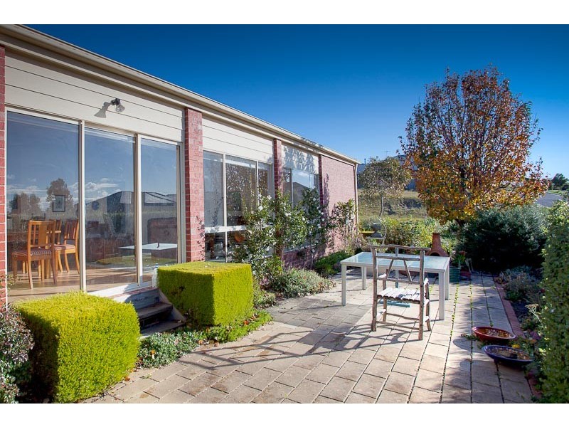 1 Haxton Court, Sunbury VIC 3429