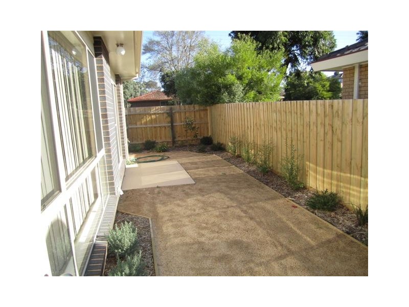 1/69 Anderson Road, Sunbury VIC 3429