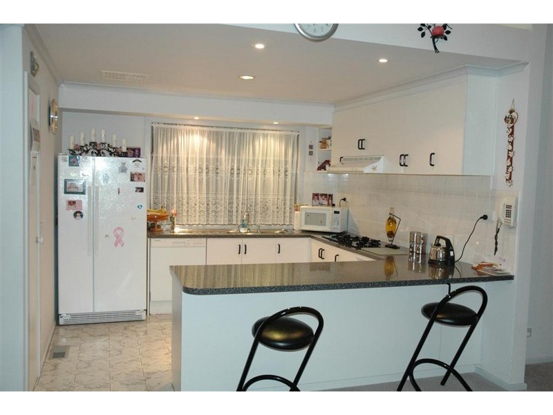 78 Fullbrook Drive, Sunbury VIC 3429