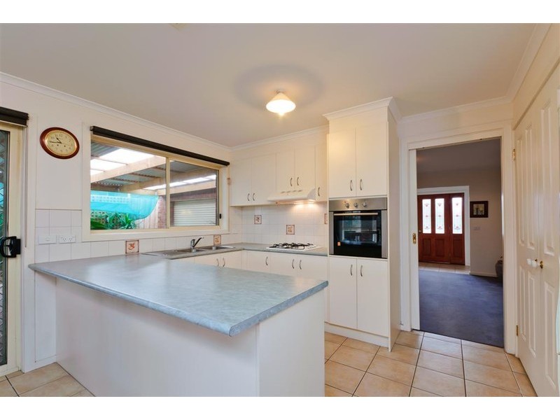 56 Cover Drive, Sunbury VIC 3429