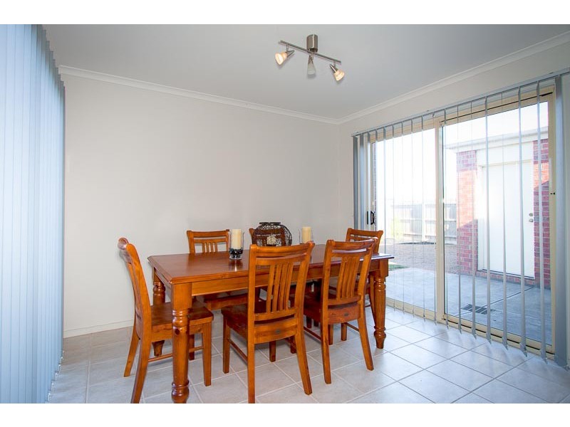 4 Grout Court, Sunbury VIC 3429