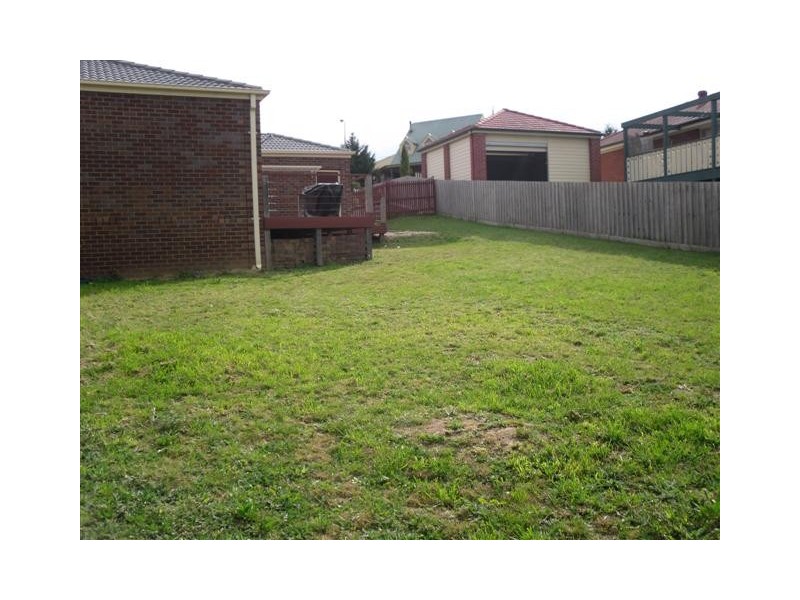79 Fullbrook Drive, Sunbury VIC 3429