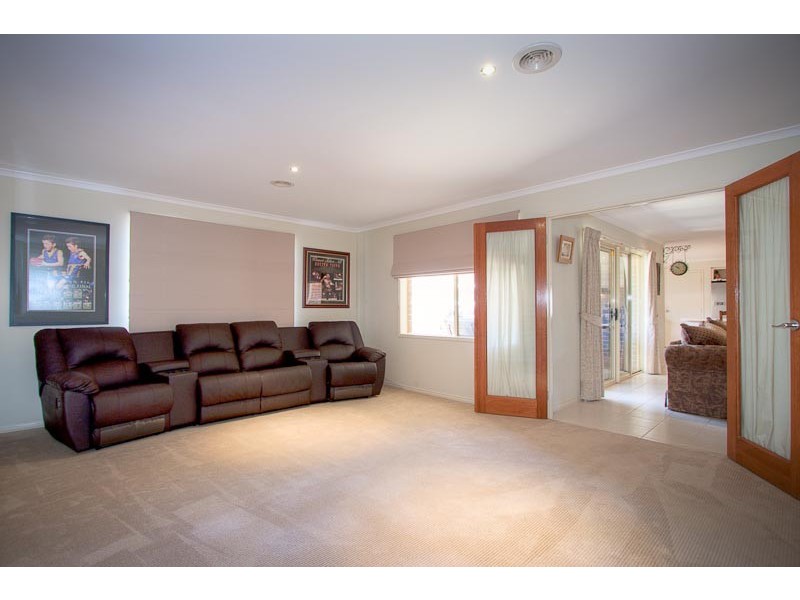 4 The Barb, Sunbury VIC 3429