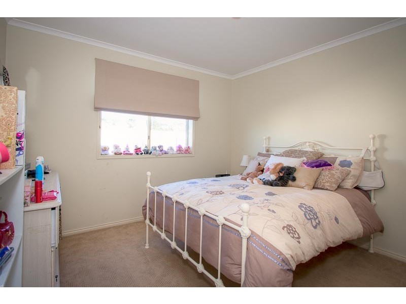 4 The Barb, Sunbury VIC 3429