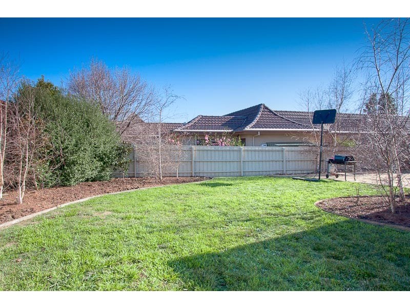 4 The Barb, Sunbury VIC 3429