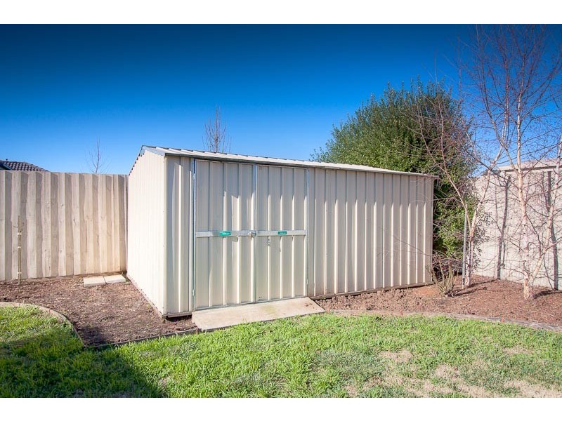 4 The Barb, Sunbury VIC 3429