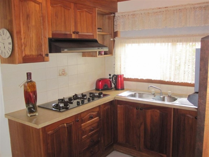 8/33-35 Barkly Street, Sunbury VIC 3429