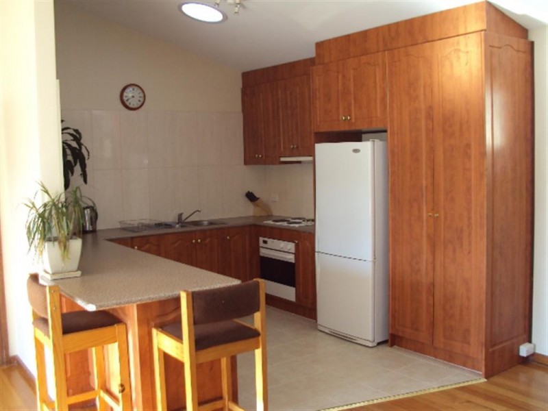 33 Vaughan Street, Sunbury VIC 3429