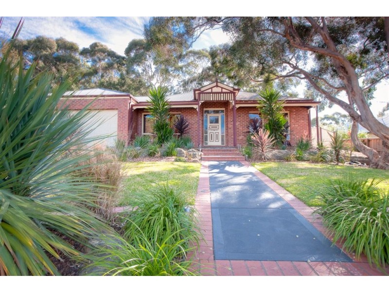 38 Fullwood Drive, Sunbury VIC 3429