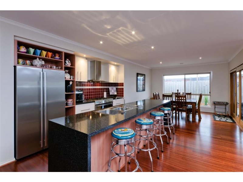 7 Sauvignon Court, Sunbury VIC 3429