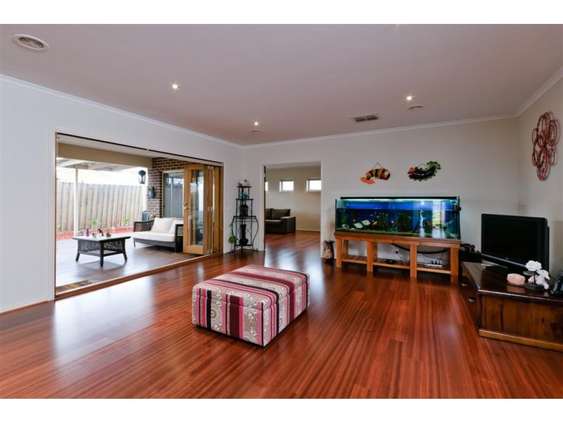 7 Sauvignon Court, Sunbury VIC 3429