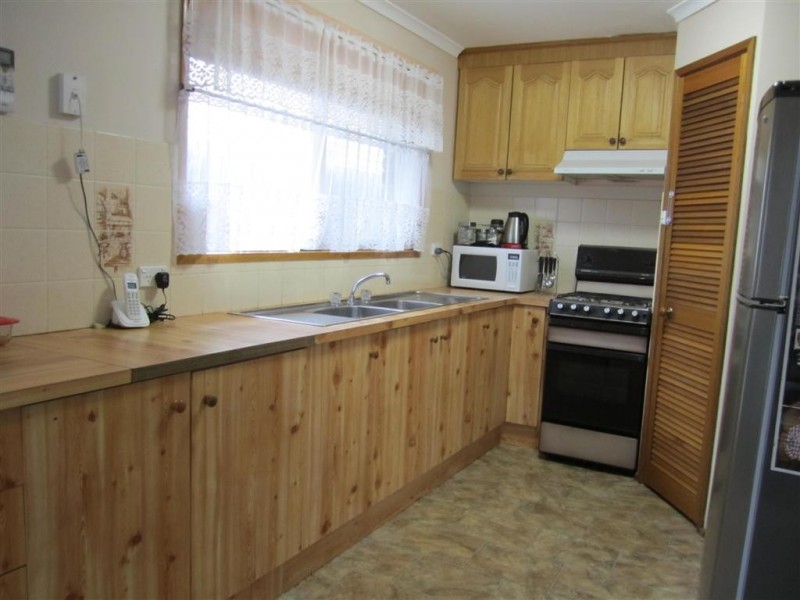 2 Wentworth Court, Sunbury VIC 3429