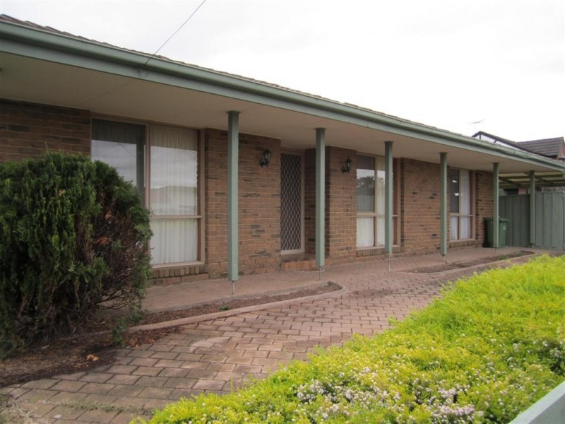 2 Wentworth Court, Sunbury VIC 3429