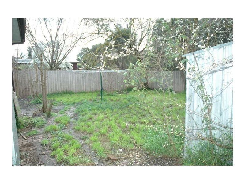 15 Batman Avenue, Sunbury VIC 3429