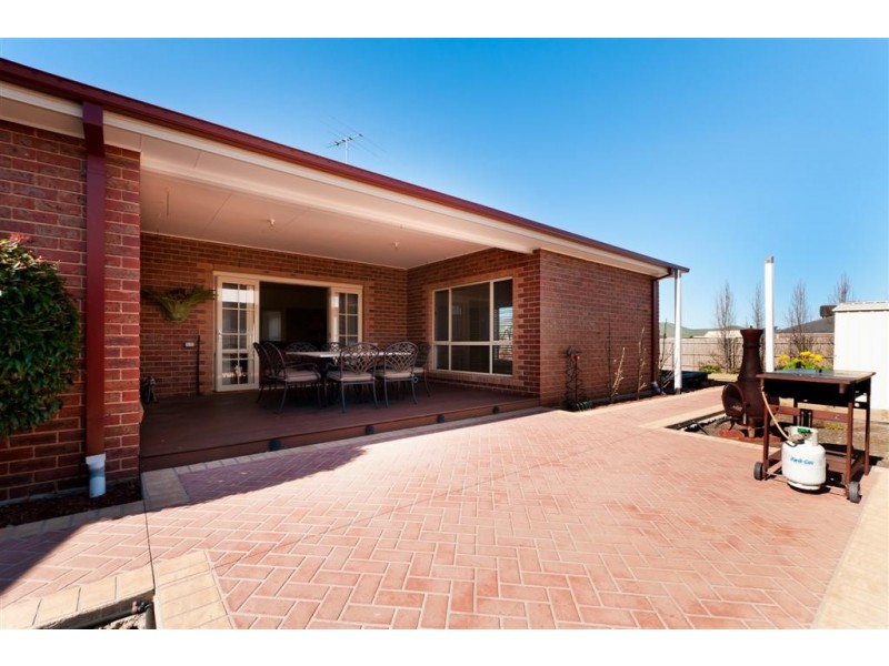 7 The Link, Sunbury VIC 3429