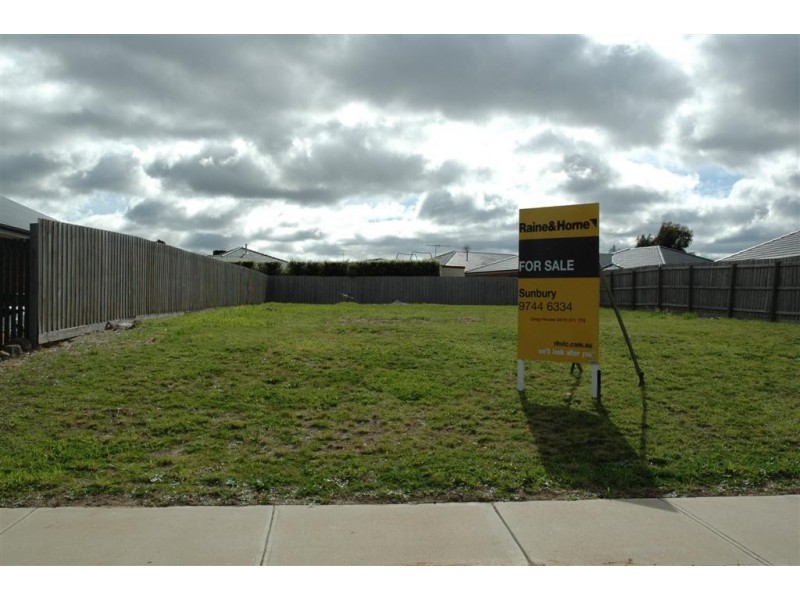 741 Elizabeth Drive, Sunbury VIC 3429