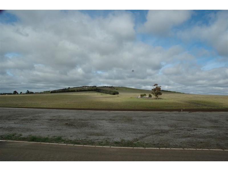 741 Elizabeth Drive, Sunbury VIC 3429