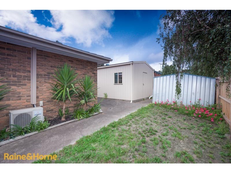 9 La Perouse Close, Sunbury VIC 3429
