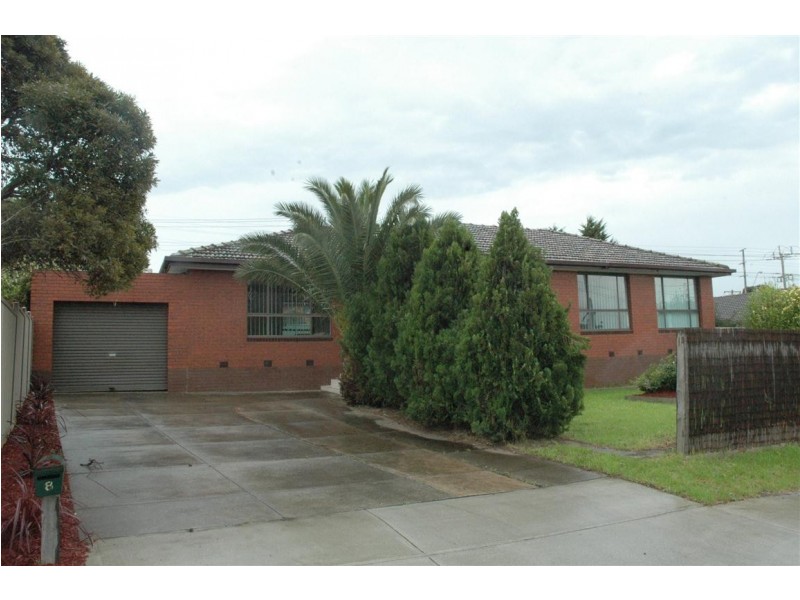 8 Vineyard Road, Sunbury VIC 3429