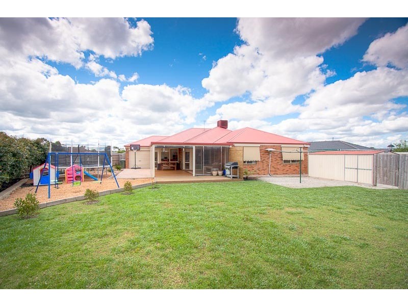 21 Daly Close, Sunbury VIC 3429