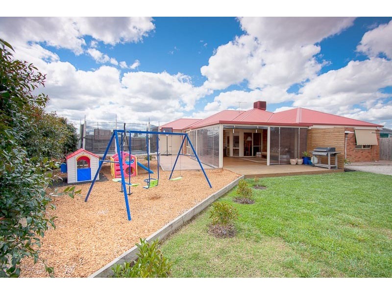 21 Daly Close, Sunbury VIC 3429