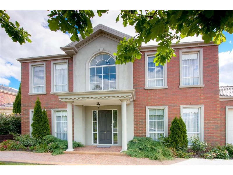 48 The Avenue, Sunbury VIC 3429