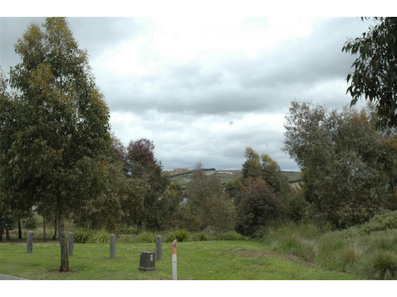 39 Watersprite Boulevard, Sunbury VIC 3429