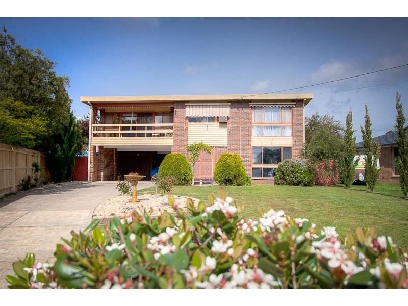 27 Fraser Court, Sunbury VIC 3429