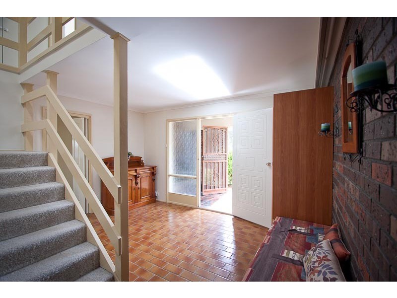 27 Fraser Court, Sunbury VIC 3429