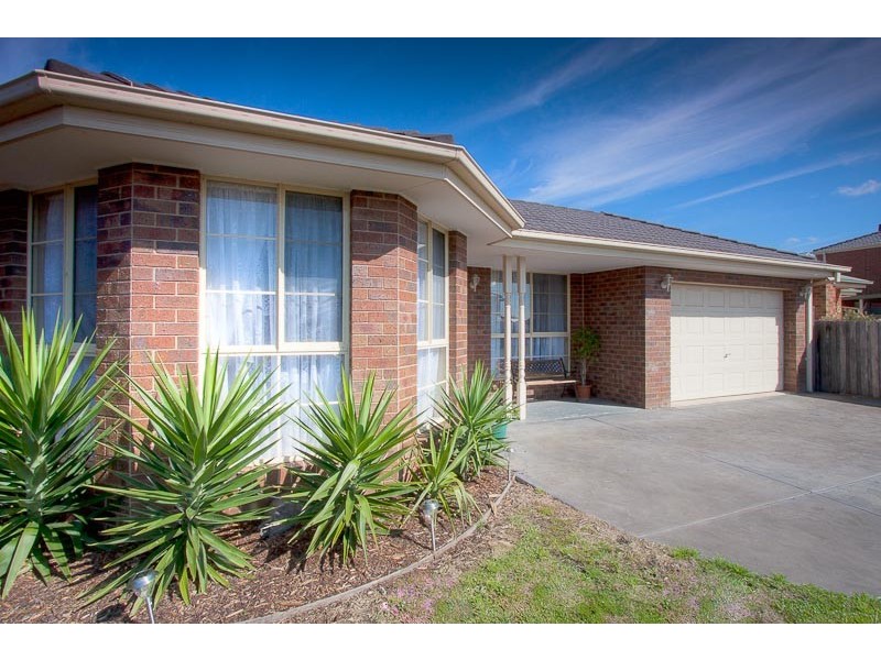 11 Clyde Court, Sunbury VIC 3429