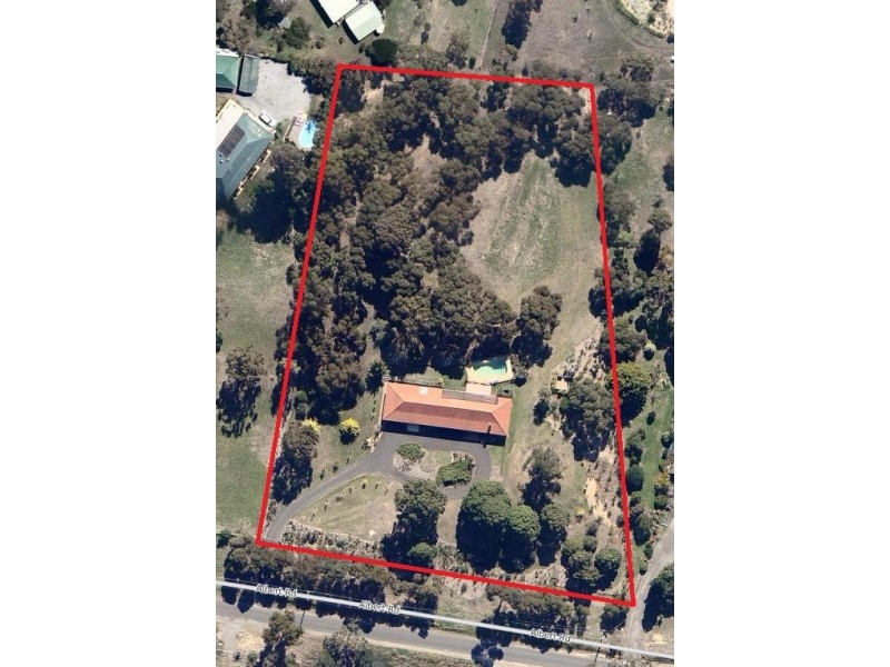 60 Albert Road, Sunbury VIC 3429