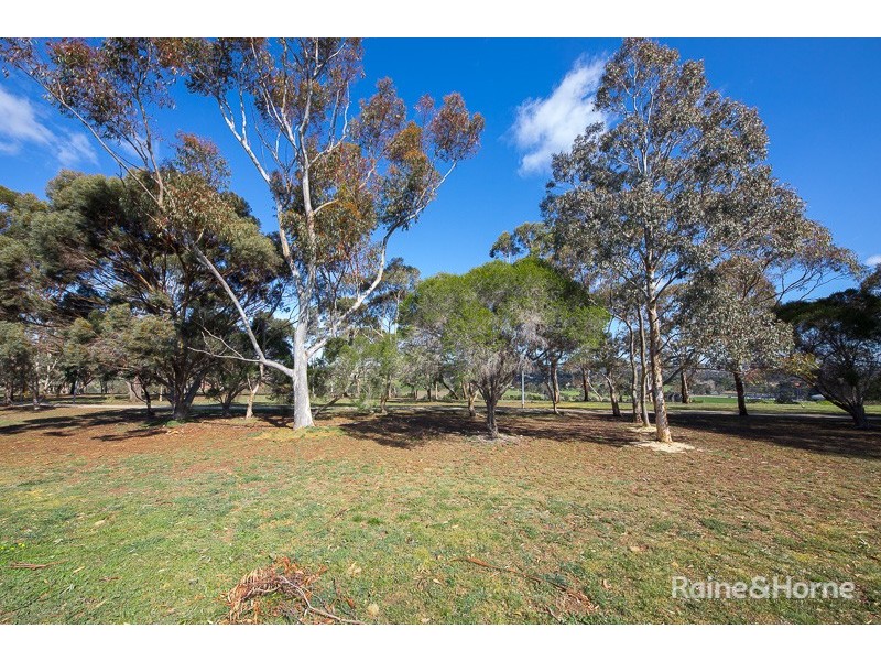 12 Oakmont Court, Sunbury VIC 3429