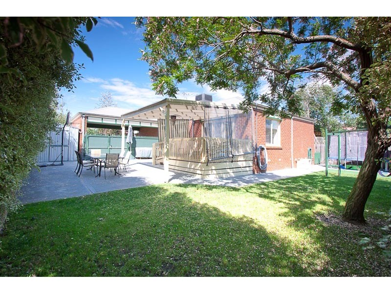 70 Gap Road, Sunbury VIC 3429