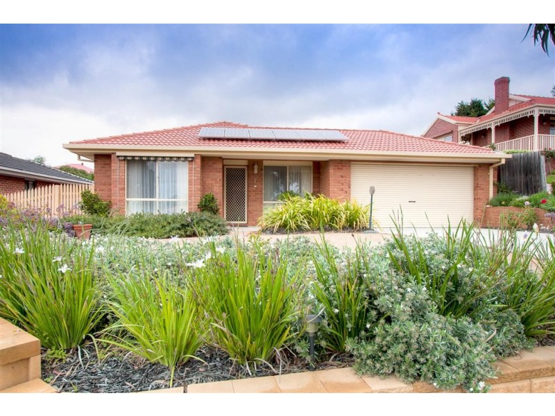 7 Greenhill Court, Sunbury VIC 3429