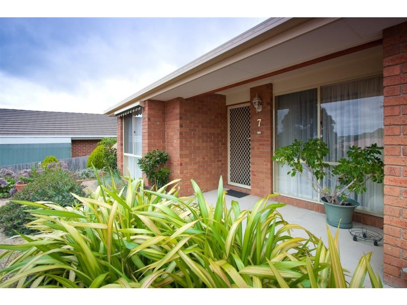 7 Greenhill Court, Sunbury VIC 3429